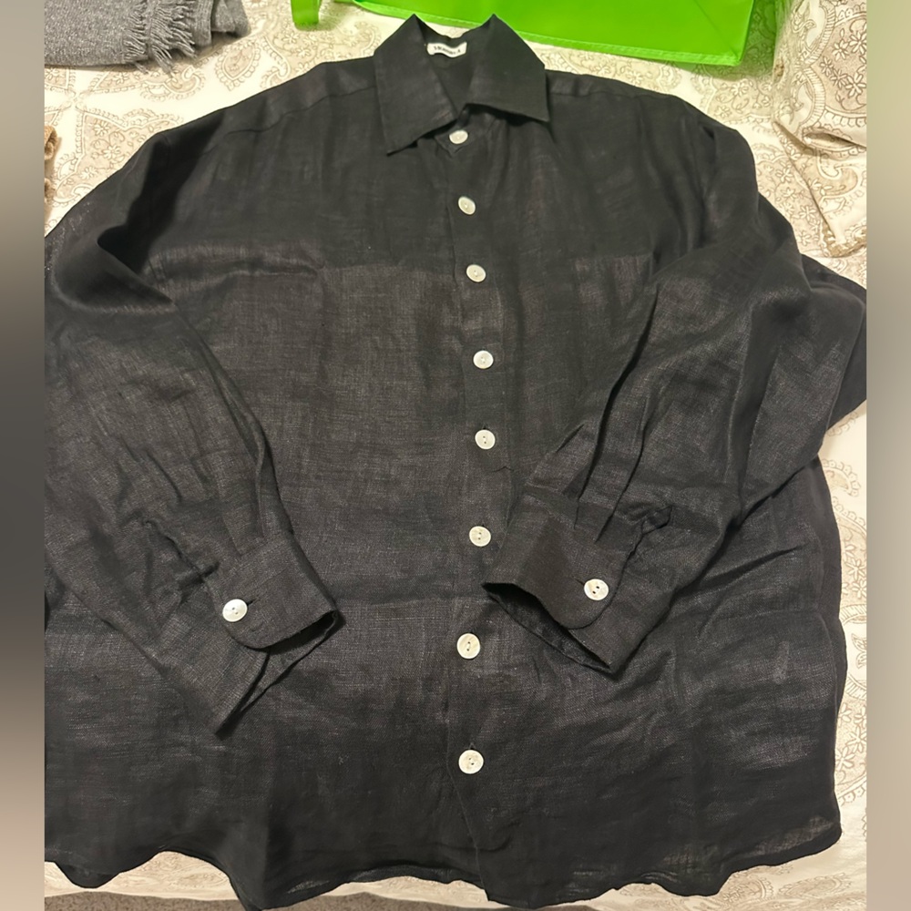 Vitamin A Black linen tunic
